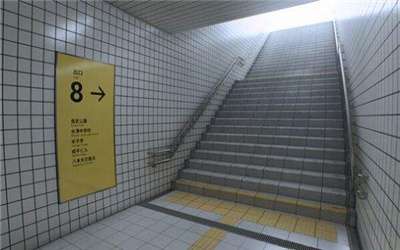 八号出口手游图2